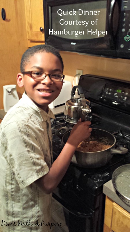 Quick Dinner Courtesy of Hamburger Helper and My Teen #helper #freebeef #ad