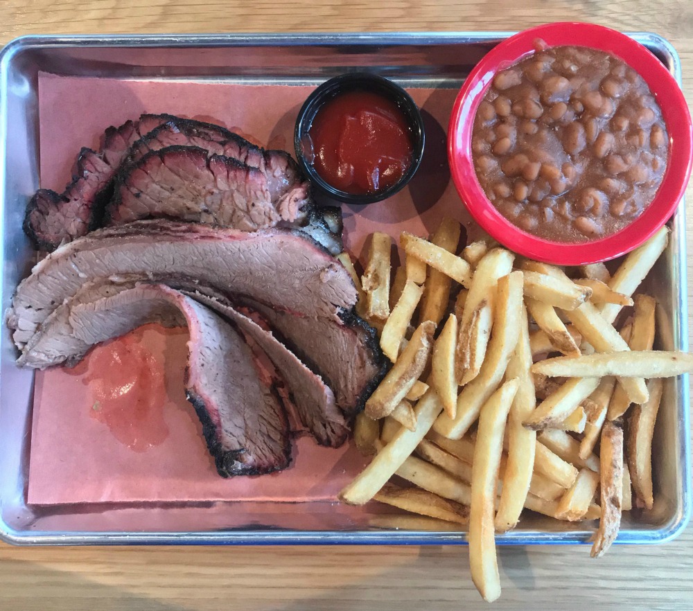 Doc's Commerce Smokehouse