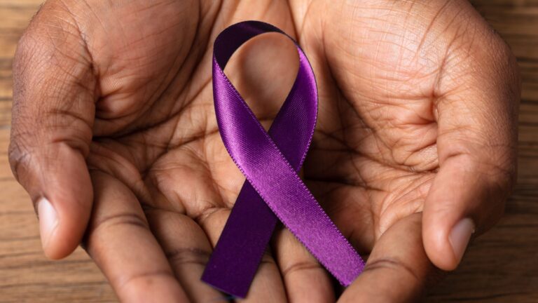 Understanding and Navigating Alzheimer’s Care: Essential Resources For Caregivers