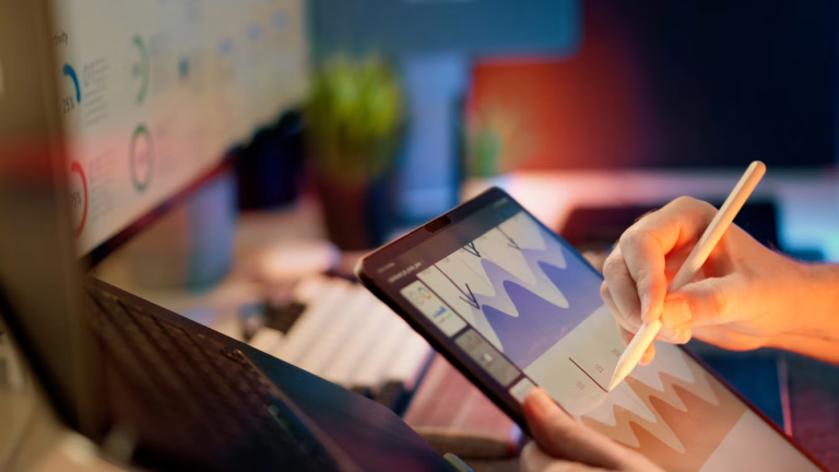 Entrepreneur using digital analytics and technology to scale a business through data-driven decision making.